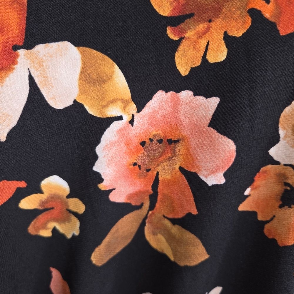 Susan Graver Floral Print Liquis Knit Mock Neck Long Sleeve Top Blouse 2x — image 4 of 6